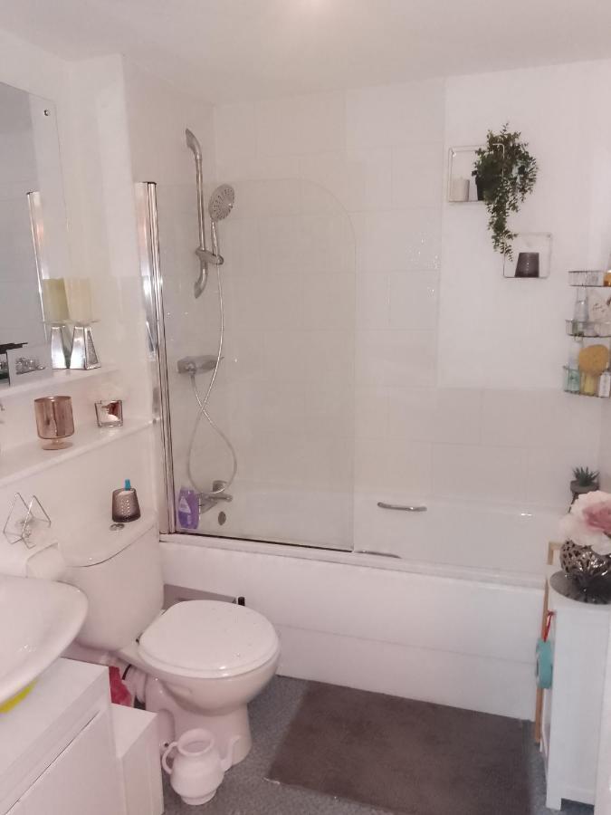 Bed And Breakfast Double Room Chester City Centre, Free Parking Exterior photo